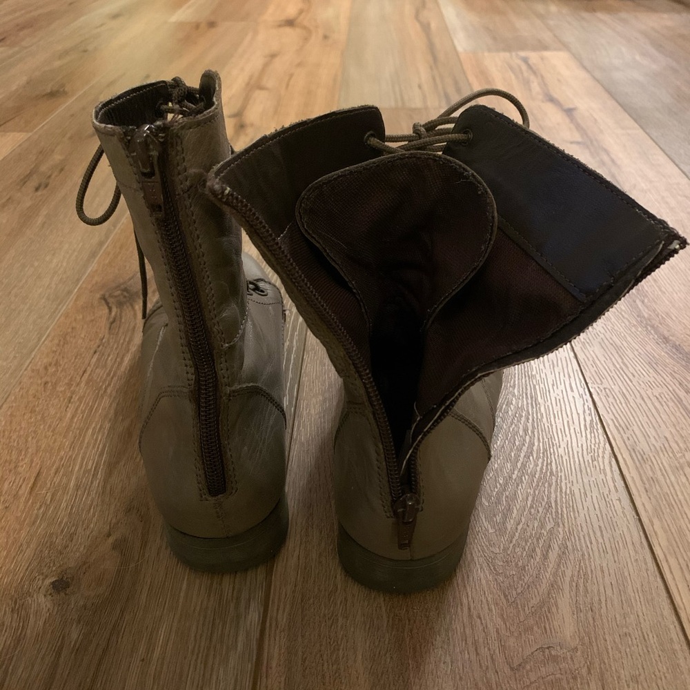 Steve Madden Combat Boots - Picture 7 of 8